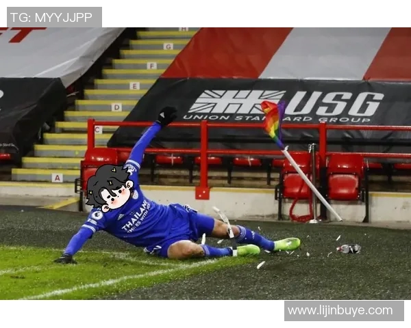 贫民足球明星的传奇故事与奋斗历程揭示了什么样的人生哲学